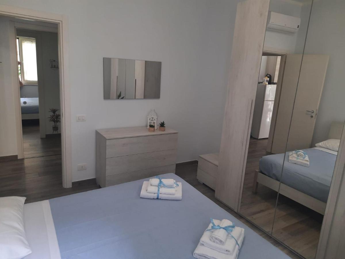 Ridi Zona Ospedaliera * Neapel