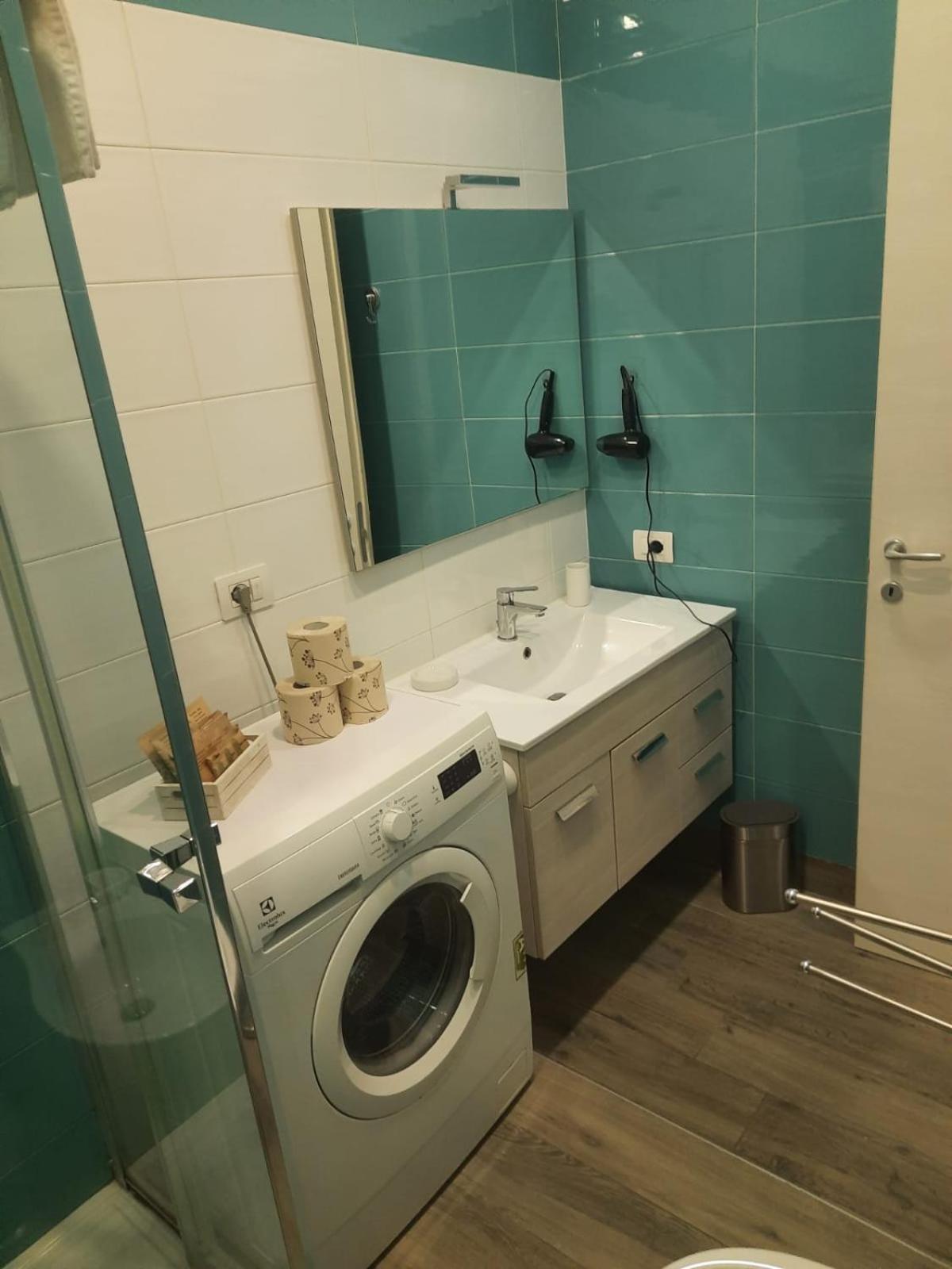 Ridi Zona Ospedaliera Neapel